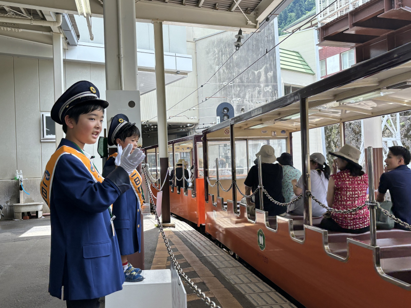 「こども駅長の日」募集受付開始!